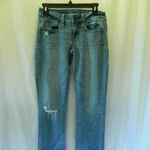 American Eagle Skinny Kick Jeans Size 2R Blue Distressed